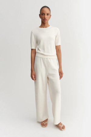 4657 CREAM